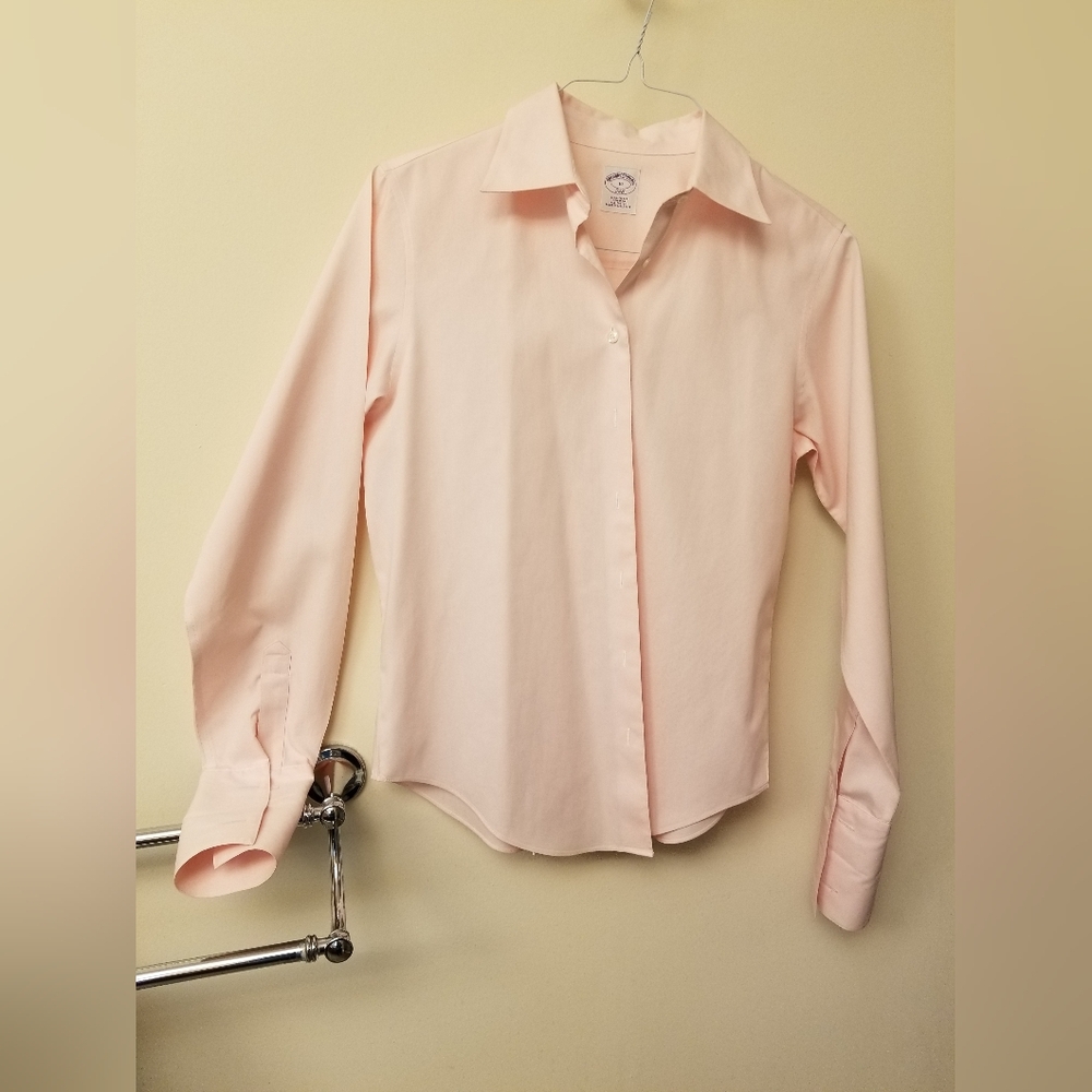 Brooks brothers pink cotton dress shirt. Size 10.